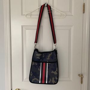 Dallas hill neoprene bag clearance